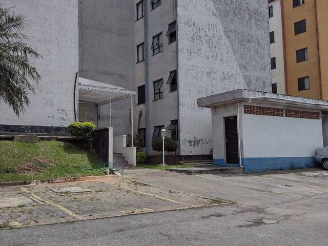 #APV377 - Apartamento para Venda em Carapicuíba - SP - 1