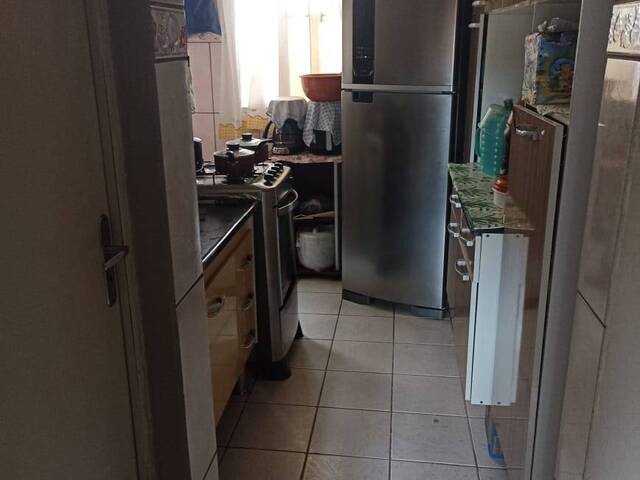 #APV403 - Apartamento para Venda em Carapicuíba - SP - 2