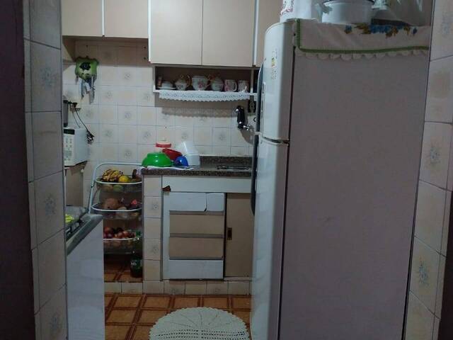 Apartamento para Venda em Carapicuíba - 4