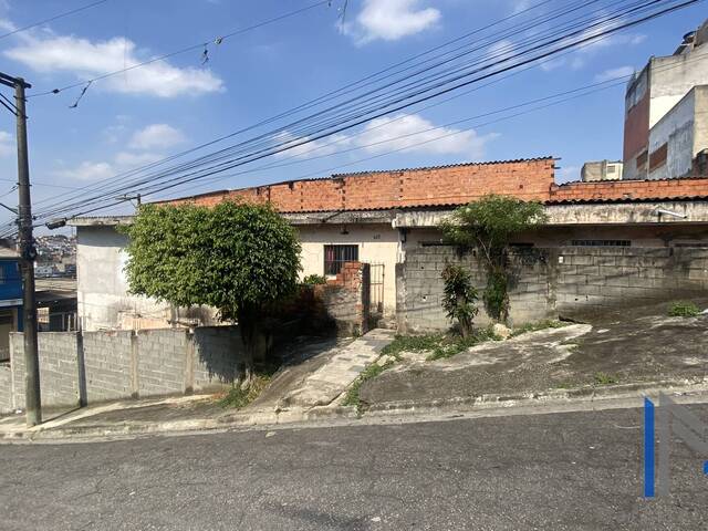 #CV998 - Casa para Venda em Carapicuíba - SP