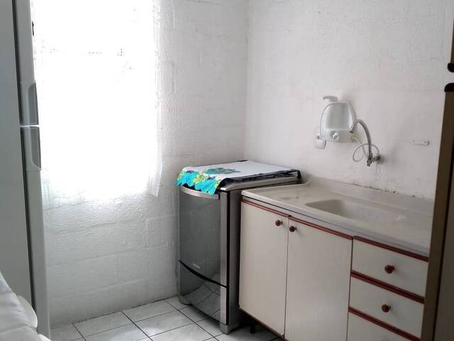 Apartamento para Venda em Carapicuíba - 4
