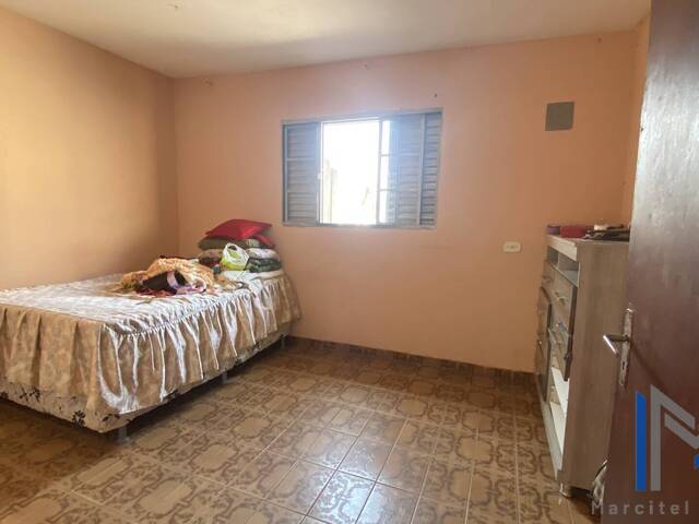 Casa para Venda em Carapicuíba - 5