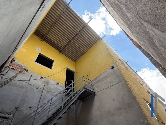 Casa para Venda em Carapicuíba - 5