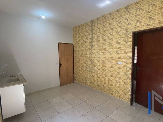 Casa para Venda em Carapicuíba - 5