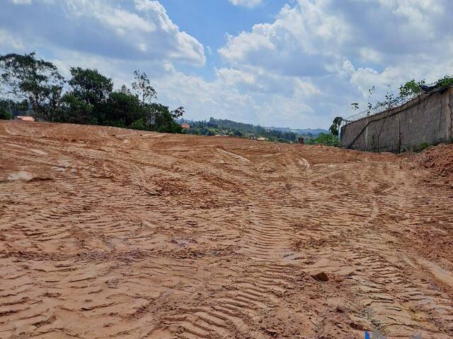 #TV477 - Terreno para Venda em Mairinque - SP