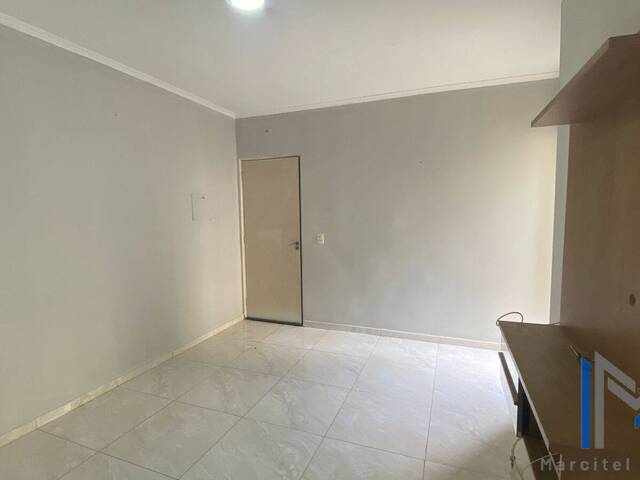 Apartamento para Venda em Carapicuíba - 4