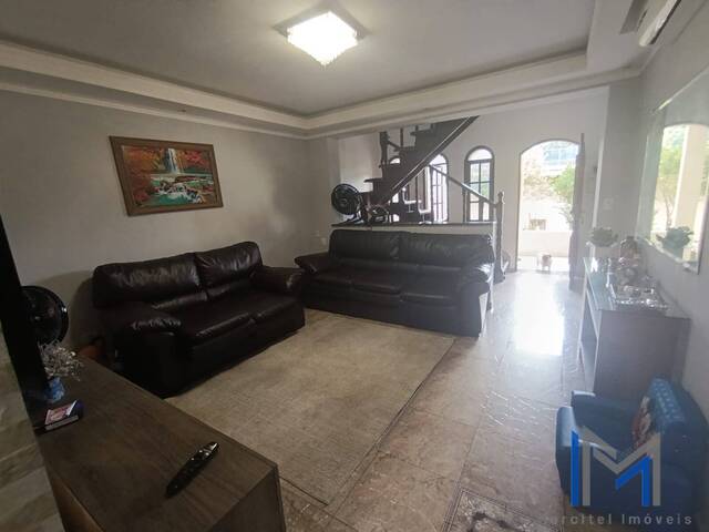 Casa para Venda em Carapicuíba - 5