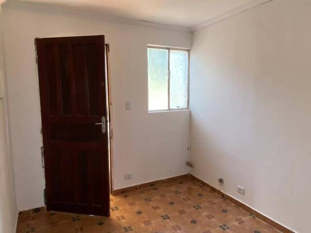 Apartamento para Venda em Carapicuíba - 4