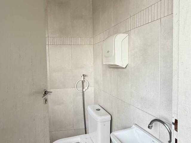 Sala para Locação em Carapicuíba - 4