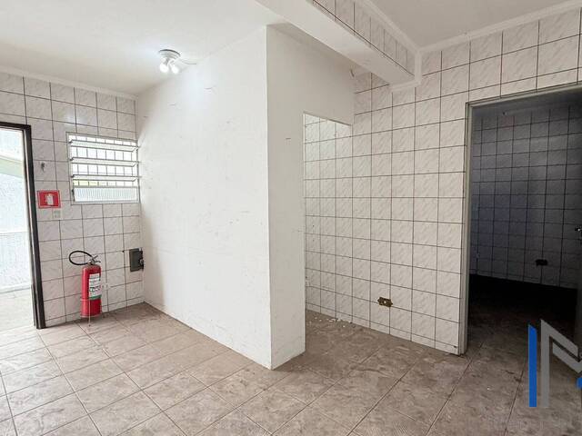 Locação em VILA SANTA LUCIA - Carapicuíba