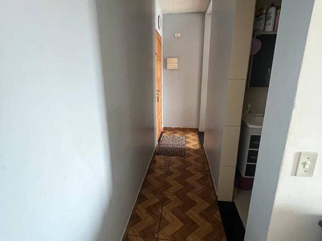 Apartamento para Venda em Carapicuíba - 5