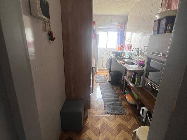 #APV808 - Apartamento para Venda em Carapicuíba - SP