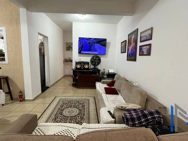 Casa para Venda em Carapicuíba - 4