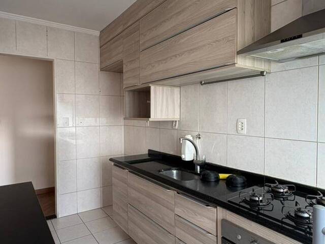 Apartamento para Venda em Carapicuíba - 5