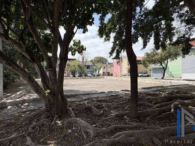 #TV487 - Terreno para Venda em Carapicuíba - SP - 2