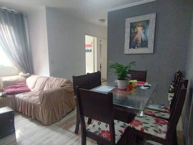 Apartamento para Venda em Carapicuíba - 5