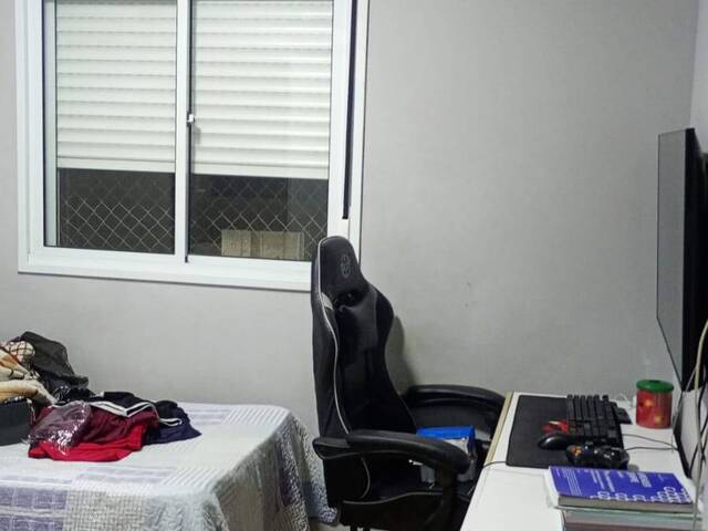 Apartamento para Venda em Carapicuíba - 4