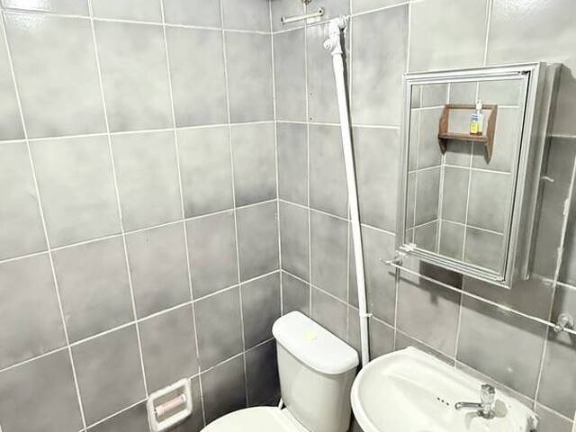 Salão Comercial para Locação em Carapicuíba - 4