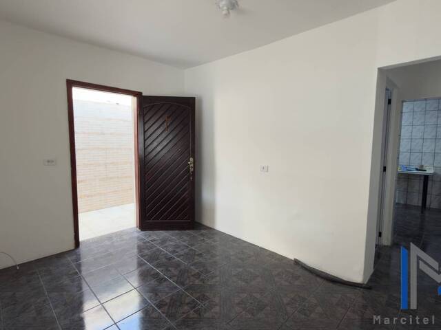 #CL1008 - Casa para Venda em Carapicuíba - SP - 2