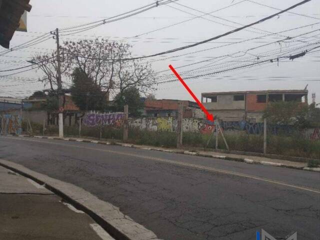 Terreno para Venda em Carapicuíba - 4