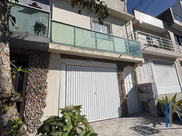 Casa para Venda em Carapicuíba - 2