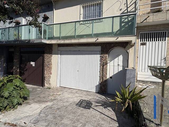 Casa para Venda em Carapicuíba - 1