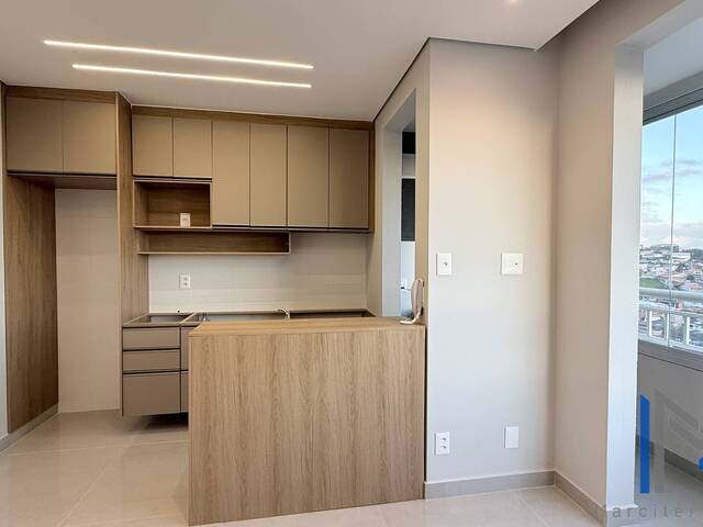 Apartamento para Venda em Carapicuíba - 4