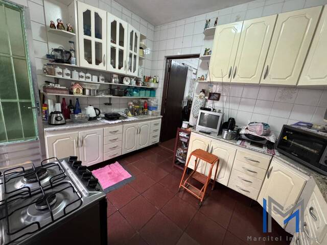 Casa para Venda em Carapicuíba - 5