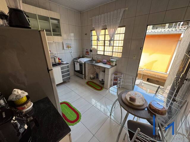 Casa para Venda em Carapicuíba - 4